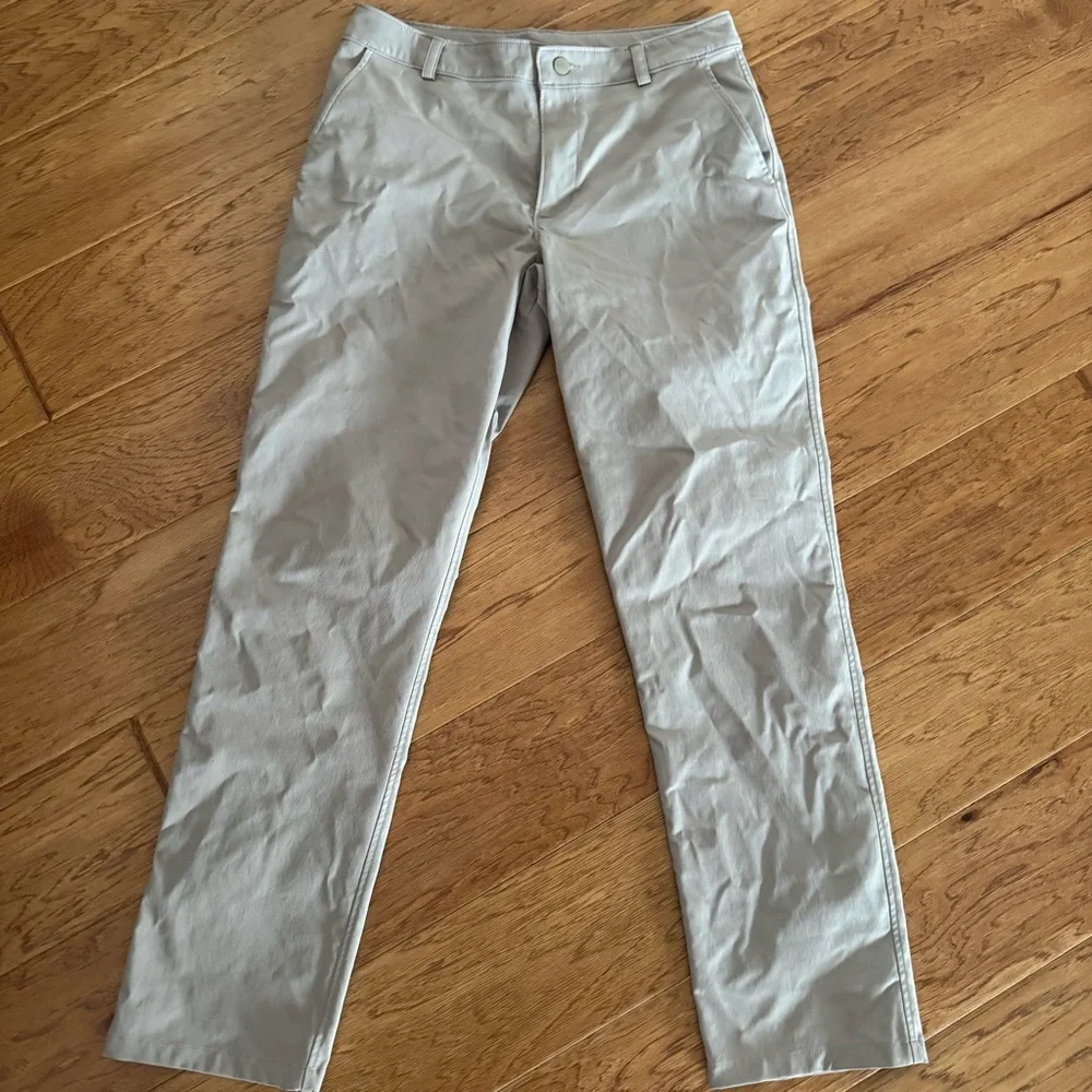 The North Face Golf Performance Pants Men’s 32 Beige Khaki Chino Casual